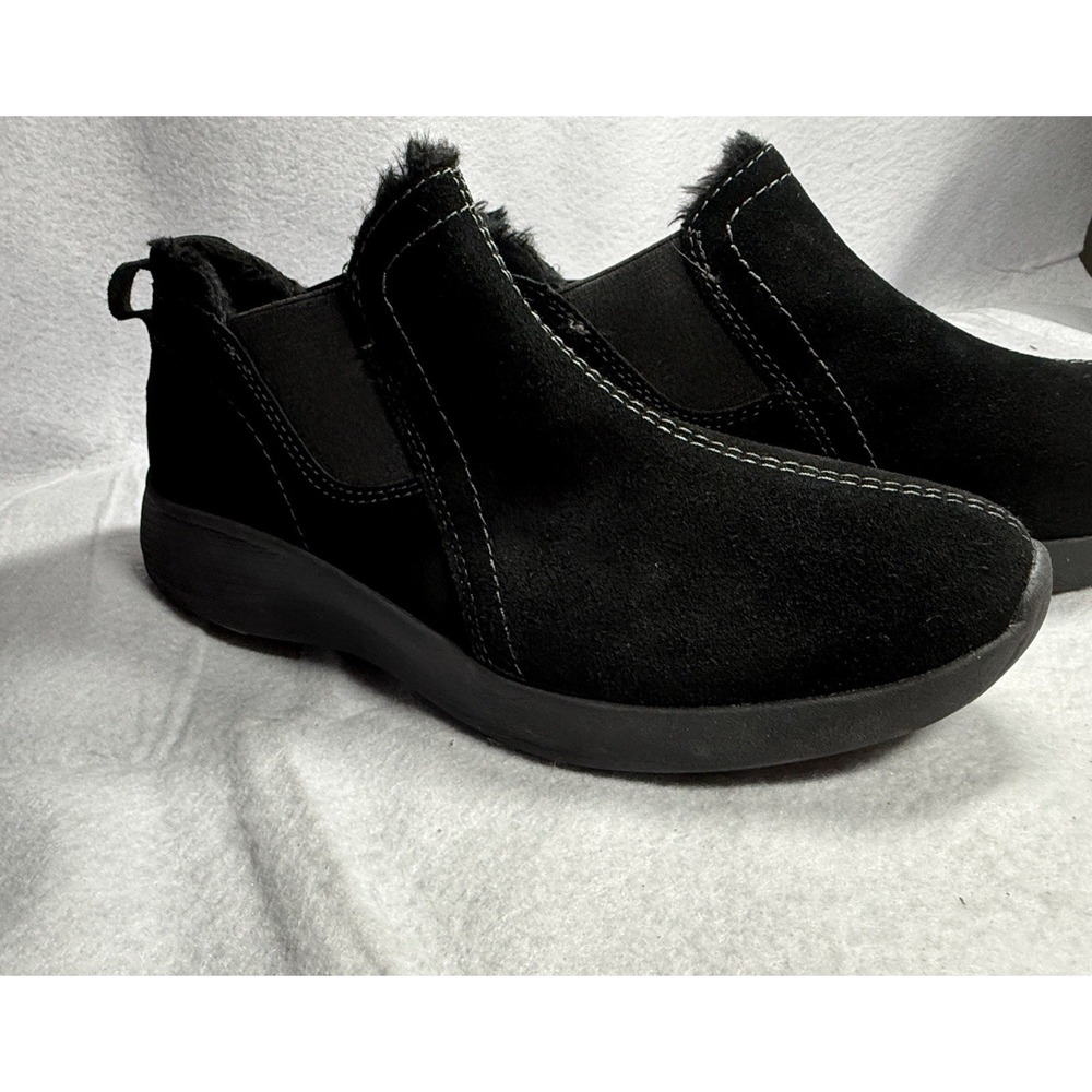 Earth Origins Drift Dax Women 9.5 Black Suede Slip On Comfort Ankle Boots - Picture 2 of 5